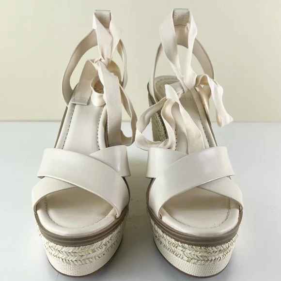 NEW VINCE CAMUTO BEIGE PLATFORM WEDGE SANDALS - Picture 10 of 12